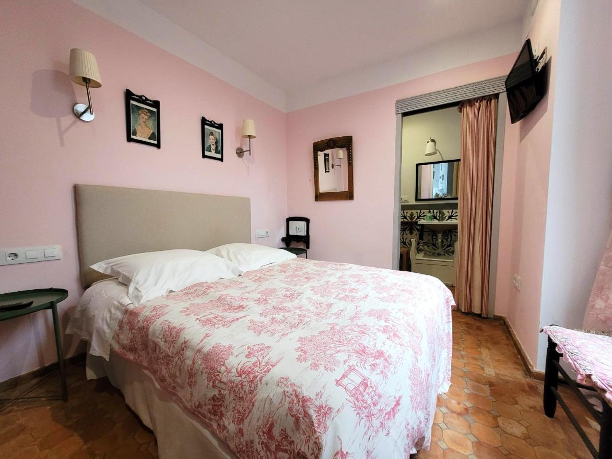 Casa Del Buen Viaje - Habitacion Rumba Seville Exterior photo